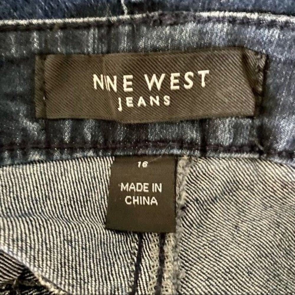 Nine West Frayed Hem Jeans Size 16 - Picture 9 of 9